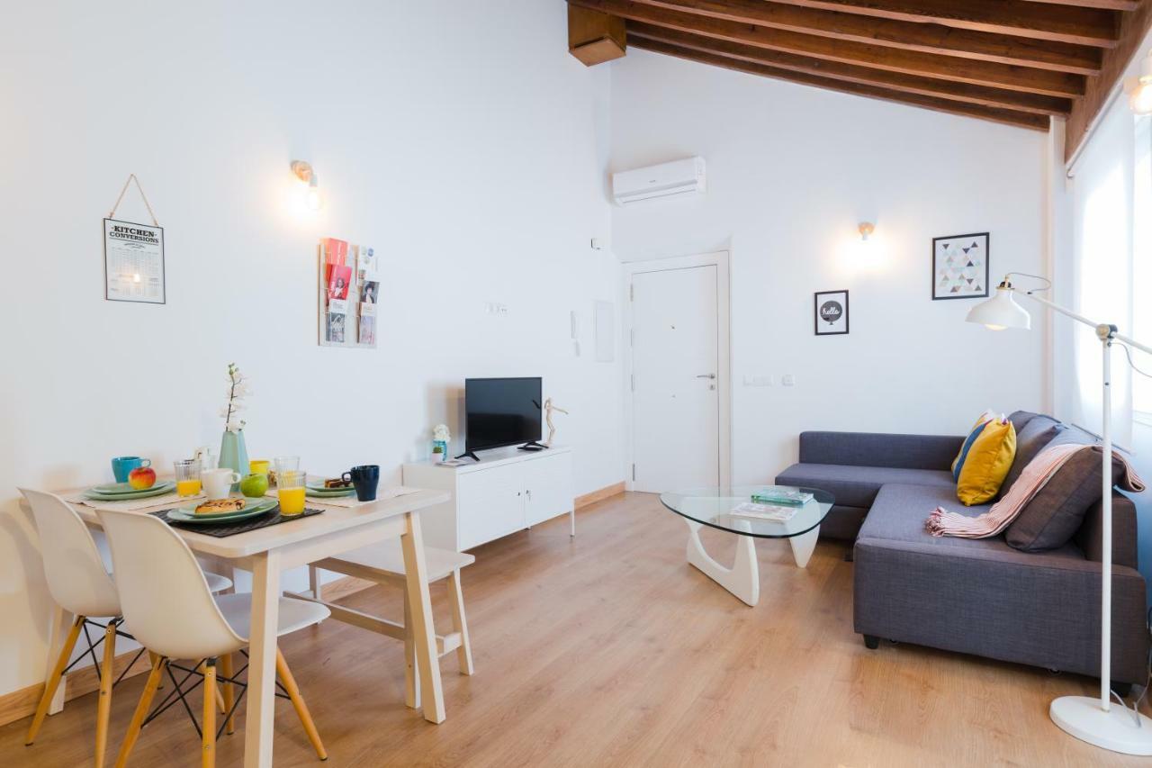 Ferienwohnung Hola Malaga Centro Exterior foto